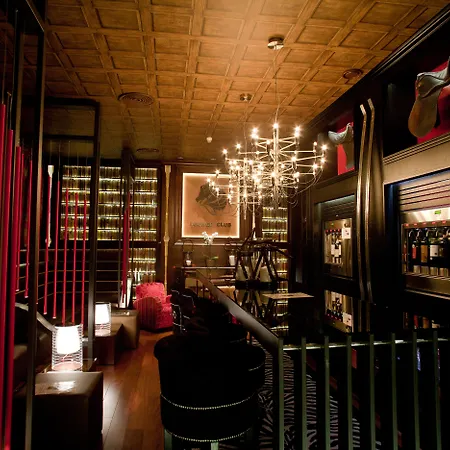 Drake Longchamp Hotel 3*