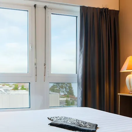 Drake Longchamp Hotel 3*