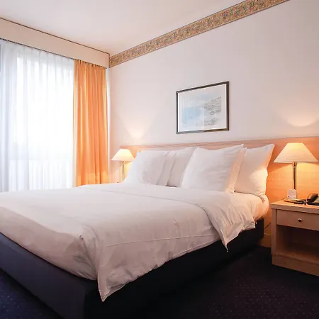 Drake Longchamp Hotel