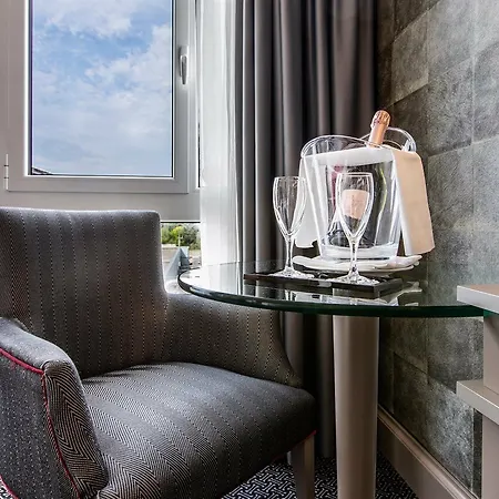Drake Longchamp Hotel 3*